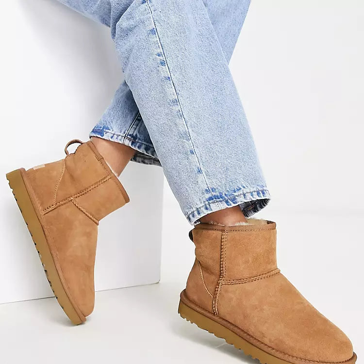 UGG Classic Mini II Boot Chestnut, Chestnut (1002072-CHE / 1016222-CHE)