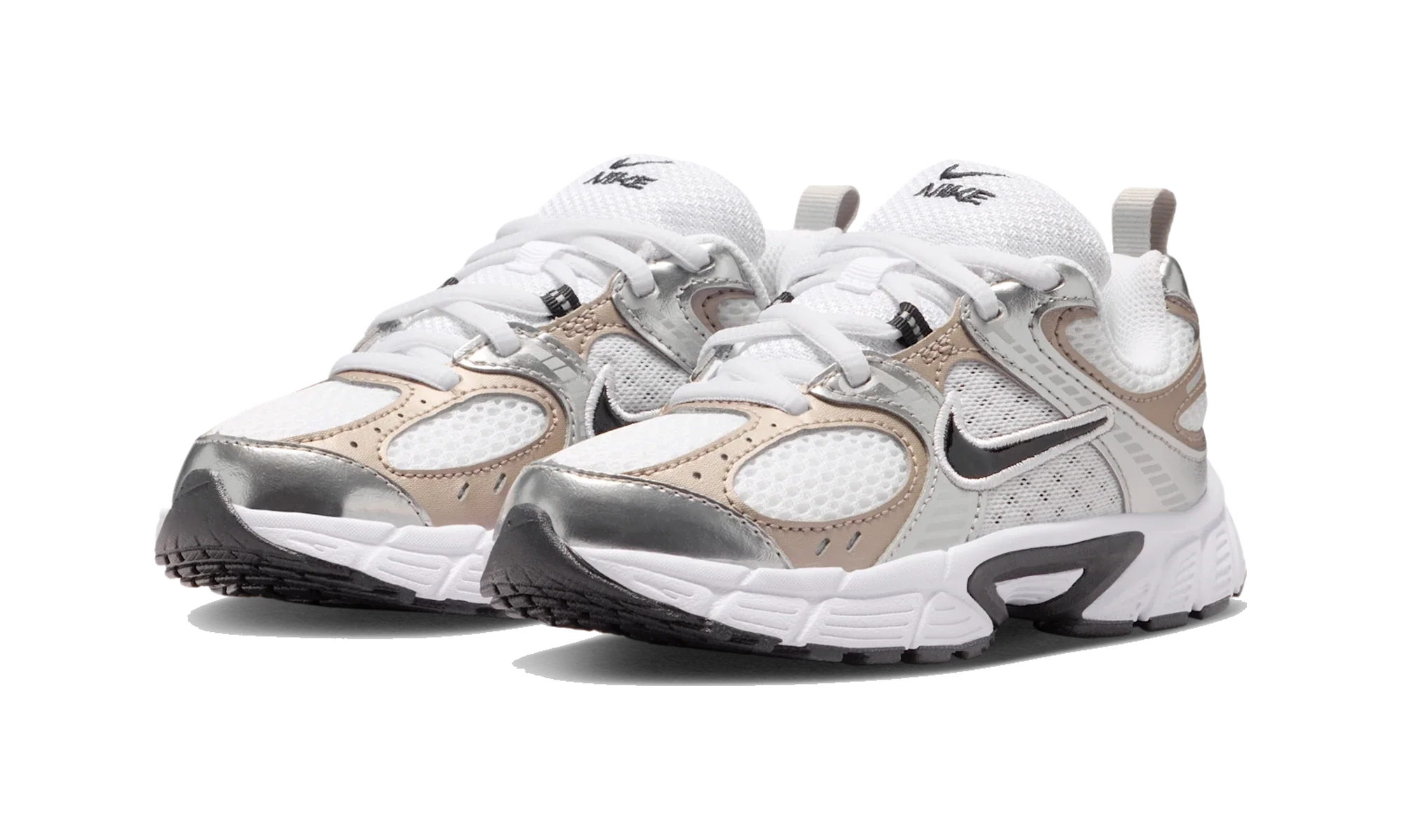 Nike V5 RNR Shoes (Classic laces) White/Vast Grey/College Grey/Black