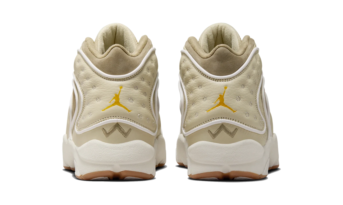 Air Jordan OG Light Khaki/Neutral Olive/Sail/Metallic Gold