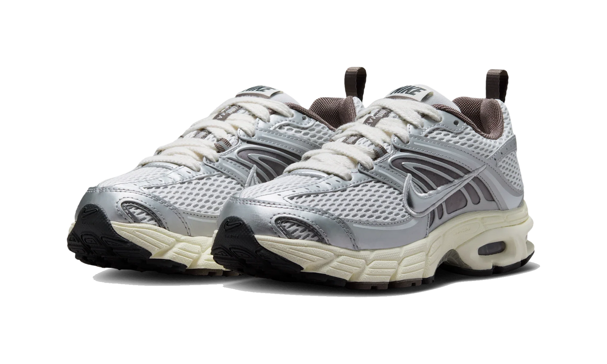 Nike Air Max Moto 2K Platinum Tint/Cave Stone/Anthracite/Metallic Silver