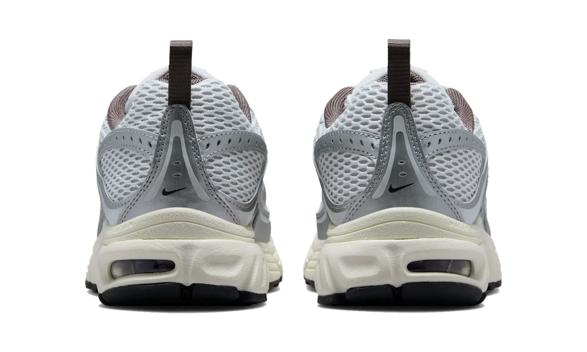 Nike Air Max Moto 2K Platinum Tint/Cave Stone/Anthracite/Metallic Silver