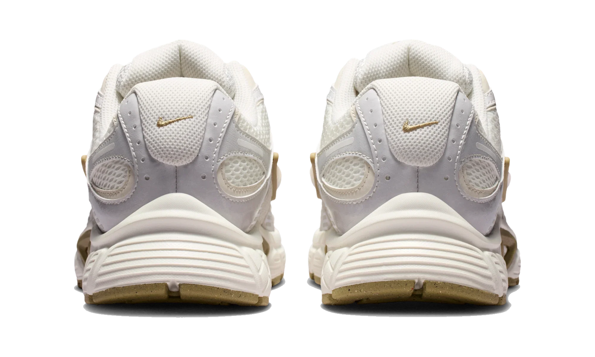 Nike V5 RNR shoes with reflective design accents Sail/Parachute Beige/Light Orewood Brown/Sail