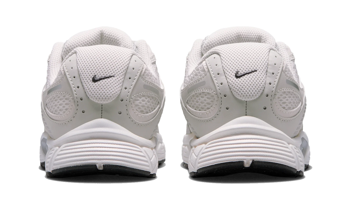 Nike V5 RNR Phantom/Light Bone/Light Smoke Grey/Sail