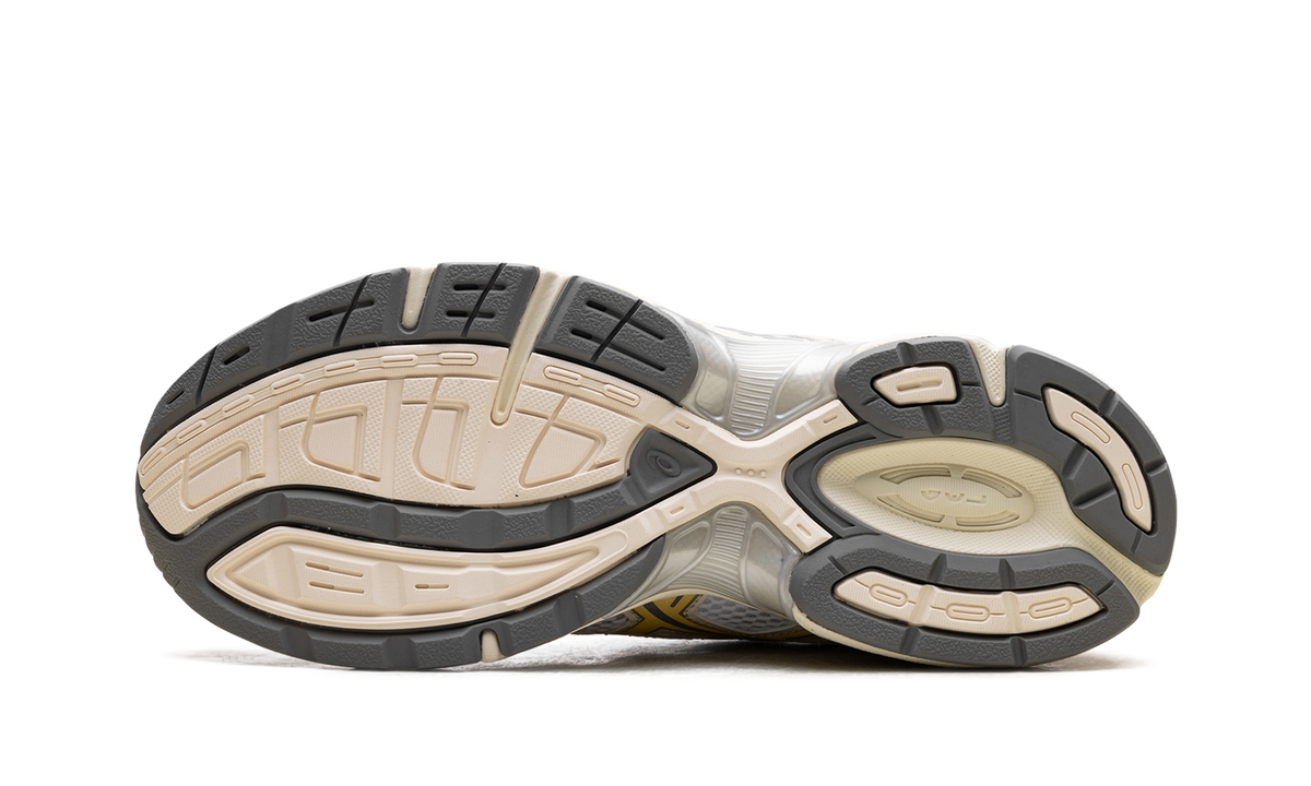 ASICS Gel-1130 White Faded Yellow