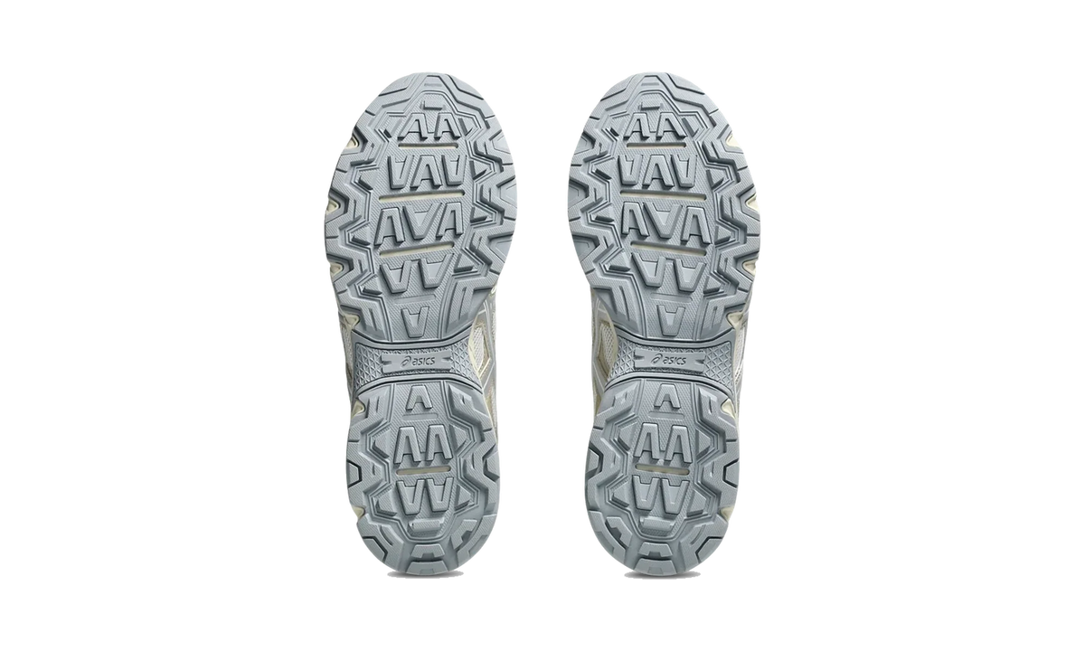 ASICS Gel-Nunobiki White Putty