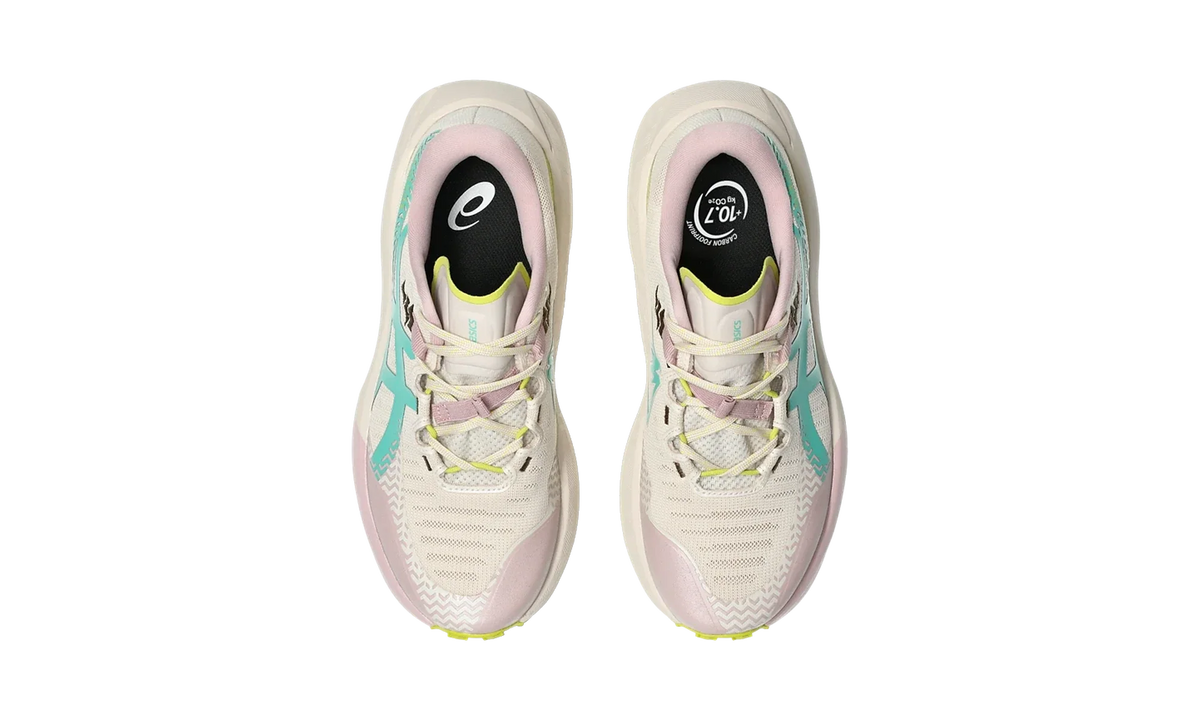 ASICS Trabuco Max 5 Mineral Beige Aurora Green