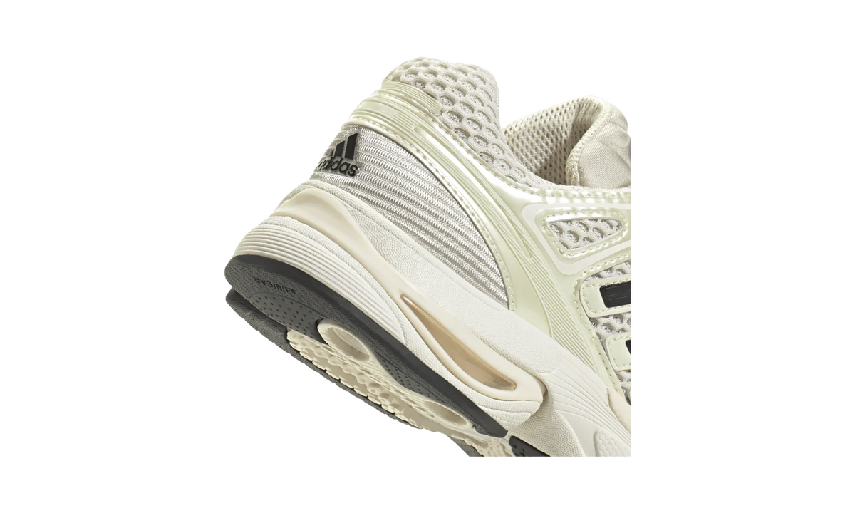 Adidas Adistar Control 5 White Black Alumina