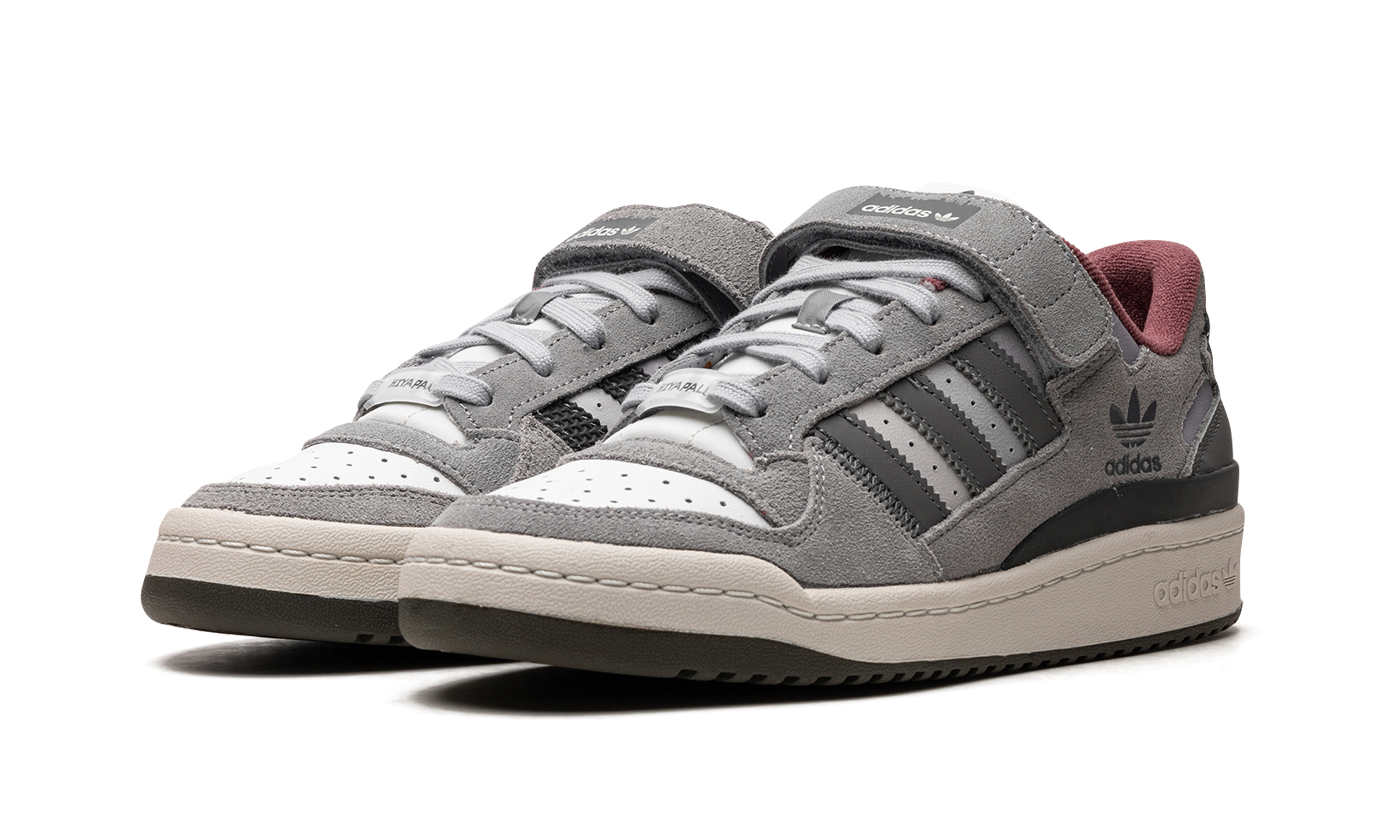 Adidas Forum 84 Low Home Alone 2