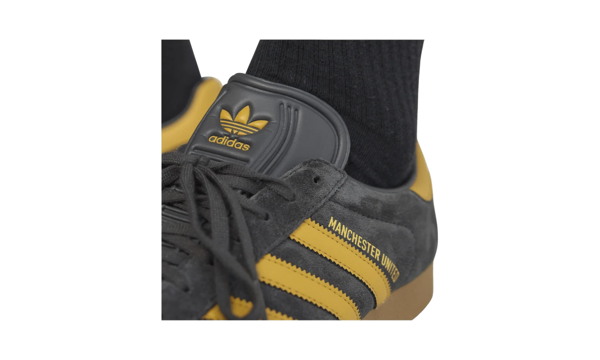 Adidas Gazelle Manchester United Third Kit Brown