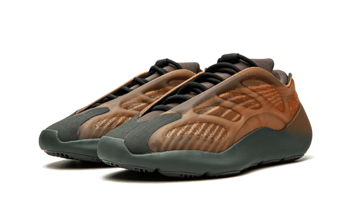 Adidas Yeezy 700 V3 Copper Fade - Sneak