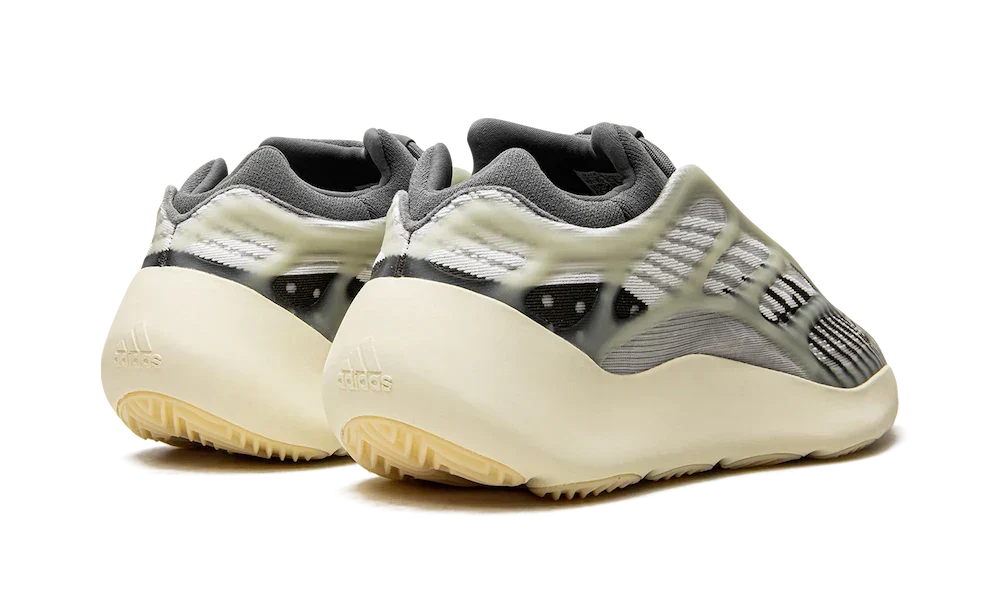 Adidas Yeezy 700 V3 Fade Salt - Sneak
