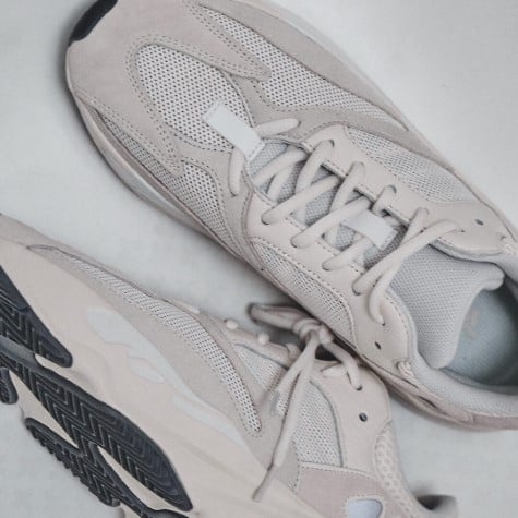 Adidas Yeezy Boost 700 Analog, Analog/Analog/Analog (EG7596)