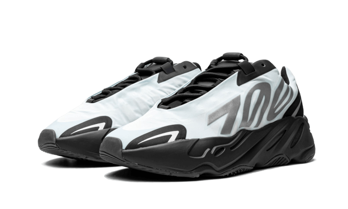 Adidas Yeezy Boost 700 MNVN Blue Tint, Blue Tint/Black (GZ0711)