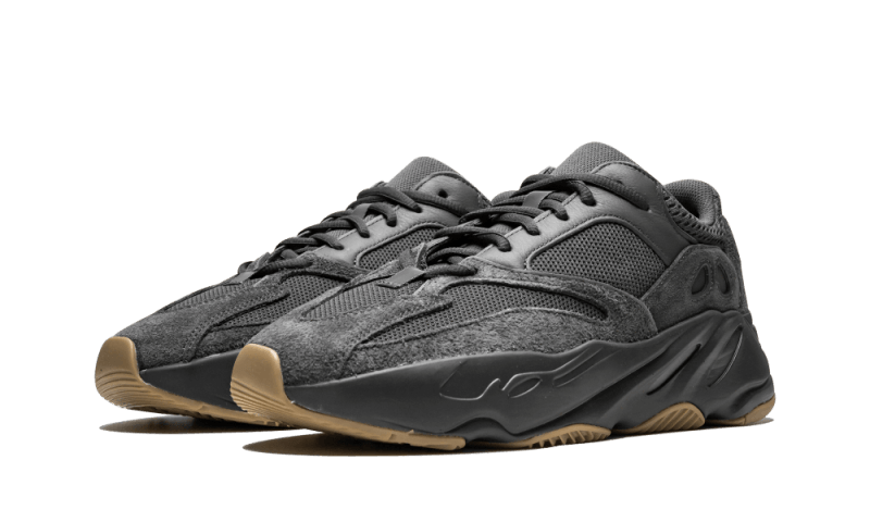 Adidas Yeezy Boost 700 Utility Black, Utility Black/Utility Black/Utility Black (FV5304)