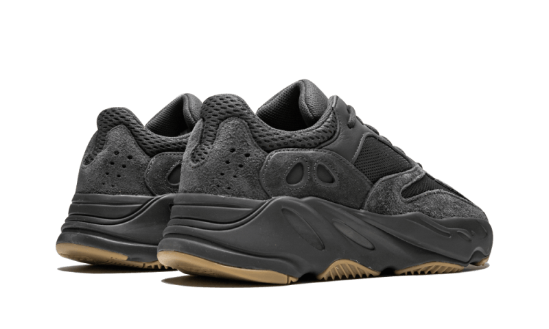 Adidas Yeezy Boost 700 Utility Black, Utility Black/Utility Black/Utility Black (FV5304)