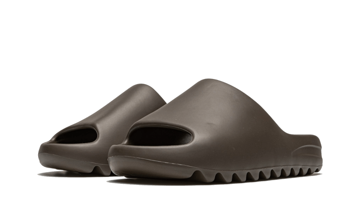 Adidas Yeezy Slide Soot, Soot/Soot/Soot (GX6141)