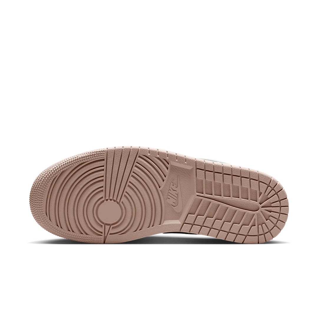 Air Jordan 1 Low Particle Beige, White/Particle Beige/Light Bone (DC0774-120)