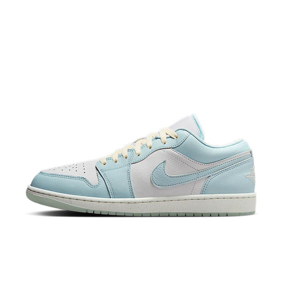 Air Jordan 1 Low SE Glacier Blue Summit White, Glacier Blue/Summit White/Guava Ice/Sea Glass (HJ5999-400)
