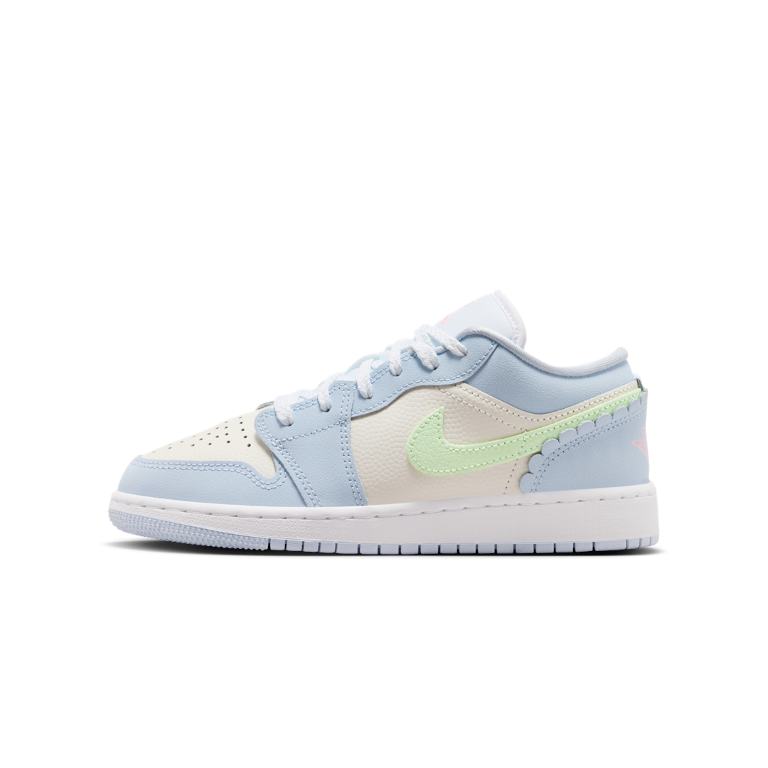 Air Jordan 1 Low SE Half Blue Sail Vapor Green