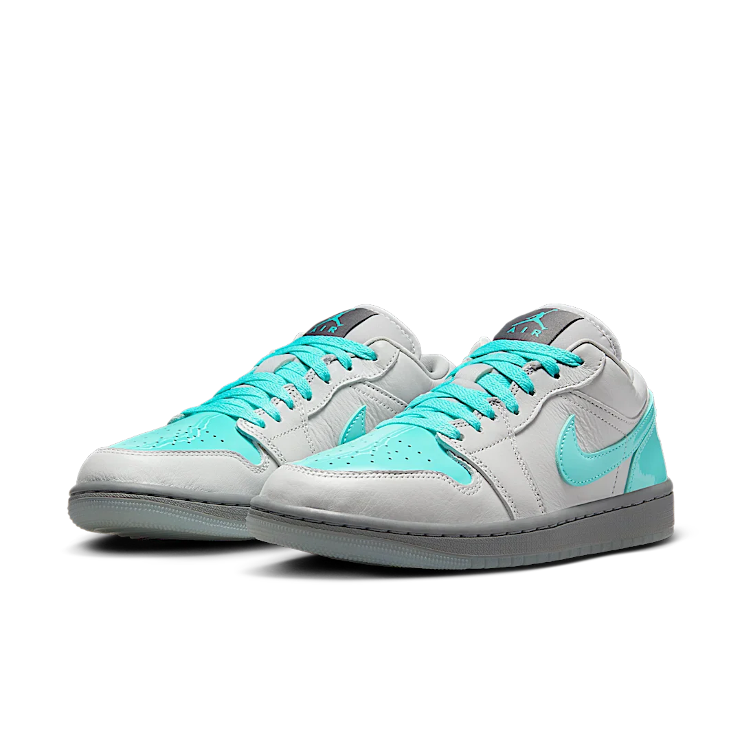 Air Jordan 1 Low SE Polaroid, Photon Dust/Aurora Green/Smoke Grey (HQ3599-025)