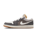 Air Jordan 1 Low SNKRS Day Korea Magpie (2023)