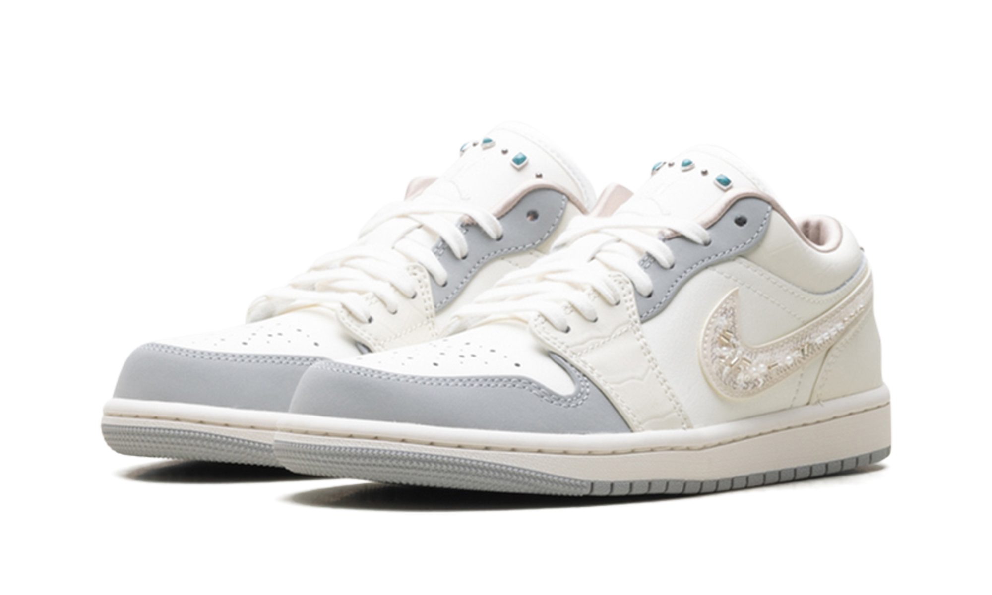 Air Jordan 1 Low Sail Soft Pearl