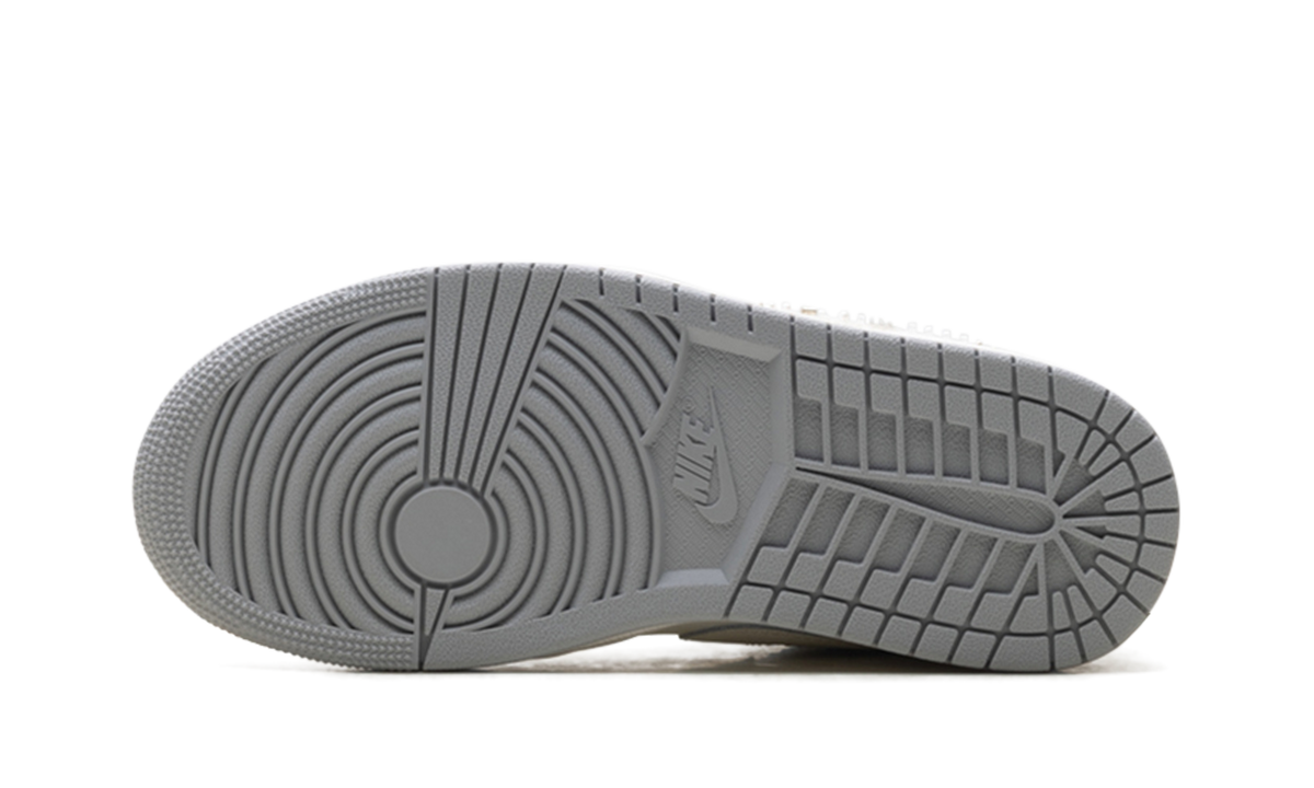 Air Jordan 1 Low Sail Soft Pearl