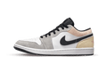 Air Jordan 1 Low SE Flight Club