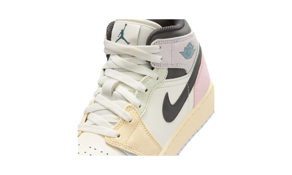 Air Jordan 1 Mid SE Sail Pastels
