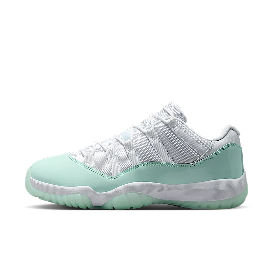 Air Jordan 11 Retro Low Igloo, White/Igloo (AH7860-103)
