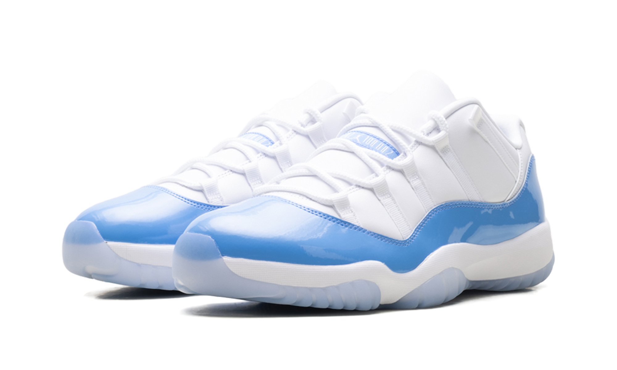 Air Jordan 11 Retro Low University Blue (2026)
