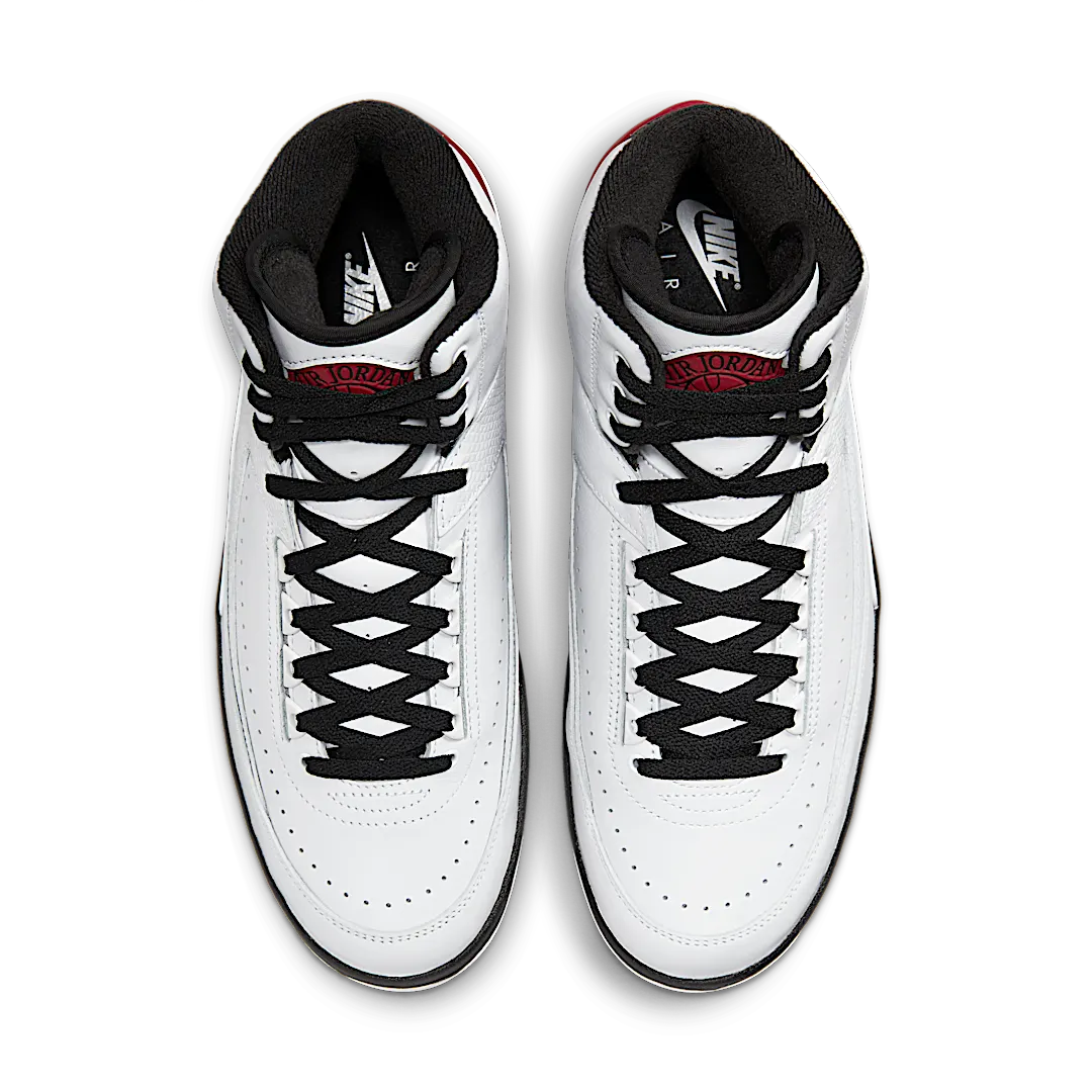 Air Jordan 2 Retro OG Chicago (2022), White/Varsity Red/Black (DX2454-106 / DQ8562-103)
