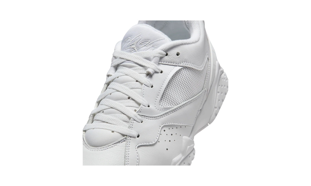 Air Jordan MVP 92 Pure Money