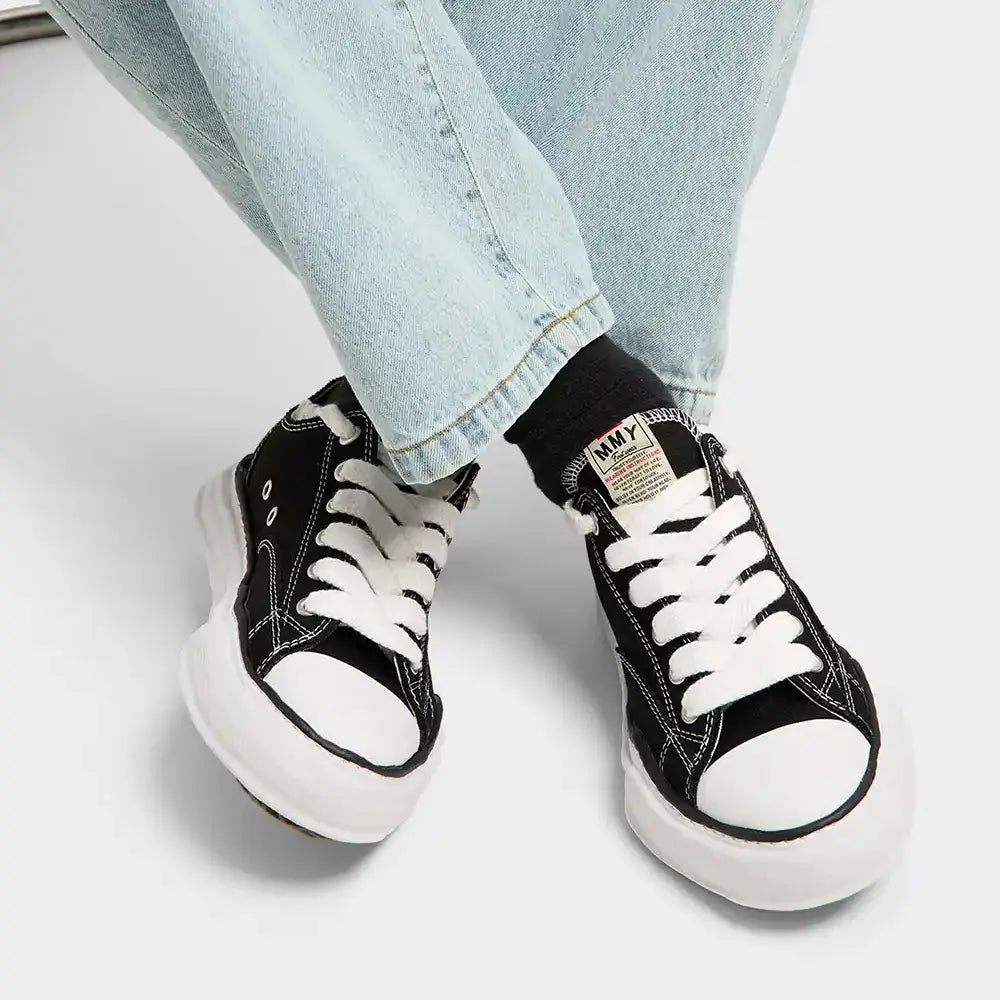 Maison Mihara Yasuhiro Hank OG Sole Canvas Low Black