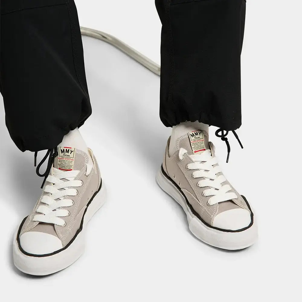 Maison Mihara Yasuhiro Peterson OG Sole Canvas Low Grey