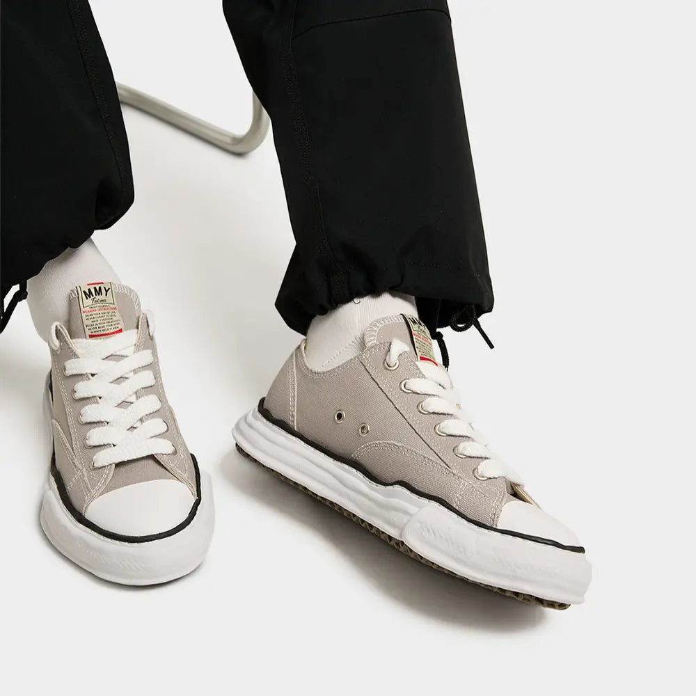 Maison Mihara Yasuhiro Peterson OG Sole Canvas Low Grey