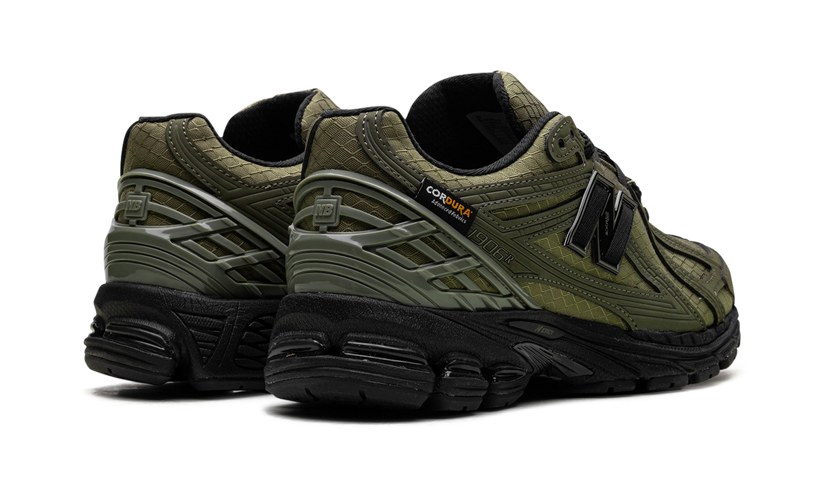 New Balance 1906R Cordura Dark Camo Green