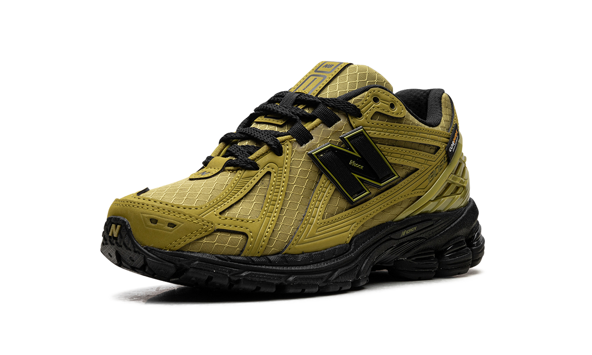 New Balance 1906R Cordura Marshland Black