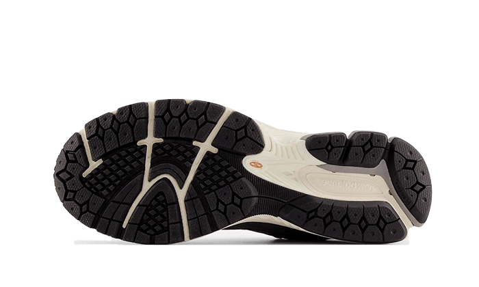 New Balance 2002R Castlerock, Castlerock/Eclipse/Gold Metallic (M2002RHP)