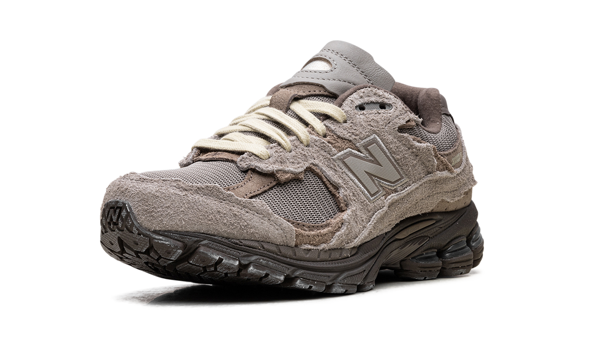 New Balance 2002R Protection Pack Brown