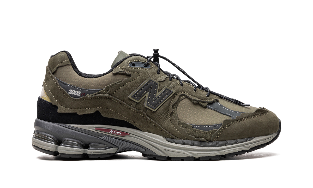 New Balance 2002R Protection Pack Dark Moss
