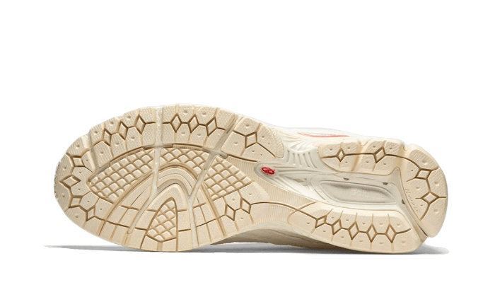 New Balance 2002R Protection Pack Sea Salt, Sea Salt/White (M2002RDC)