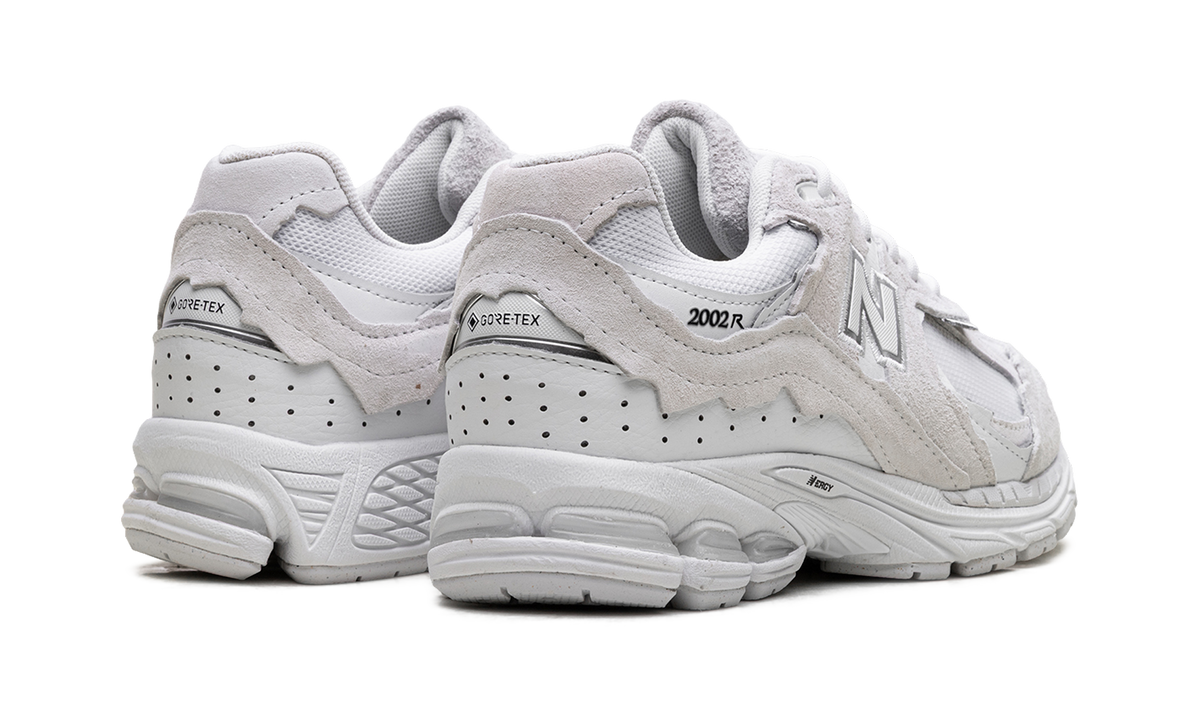 New Balance 2002R Protection Pack White