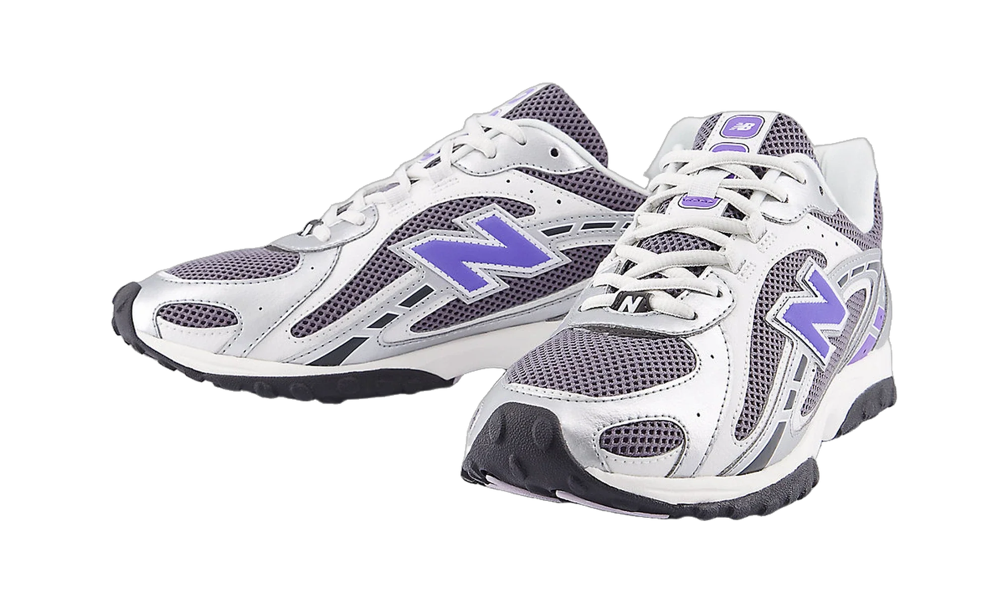 New Balance 204L Silver Metallic