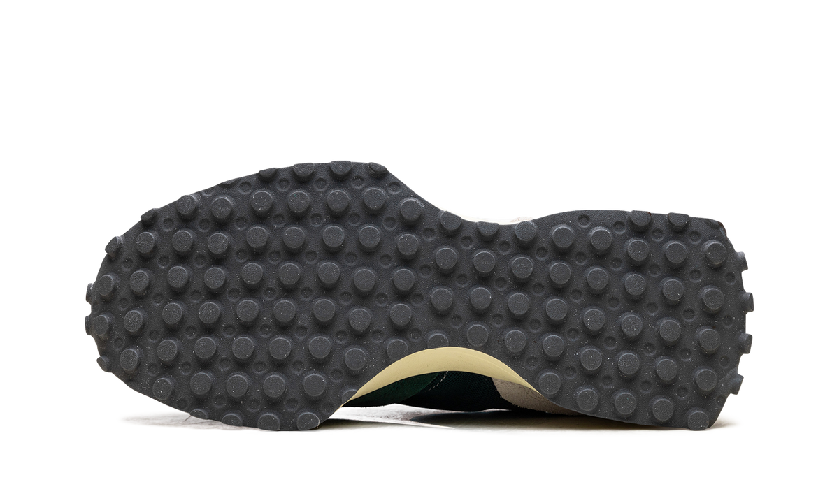 New Balance 327 Marsh Green
