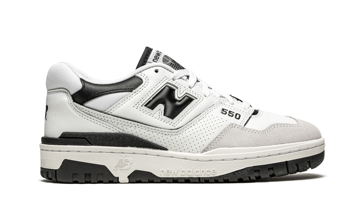 New Balance 550 Sea Salt Black
