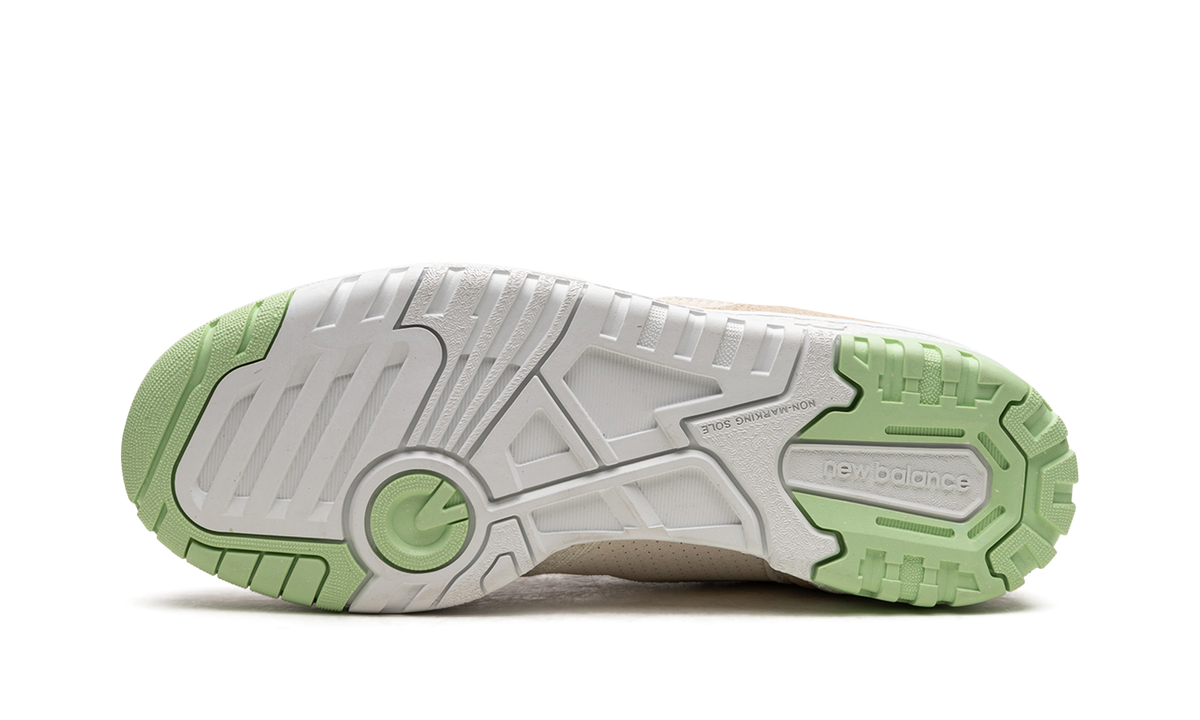 New Balance 550 Turtledove Green Aura