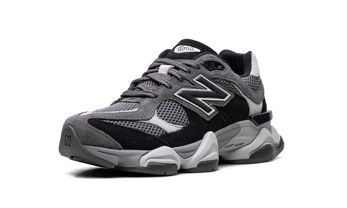 New Balance 9060 Black Castlerock