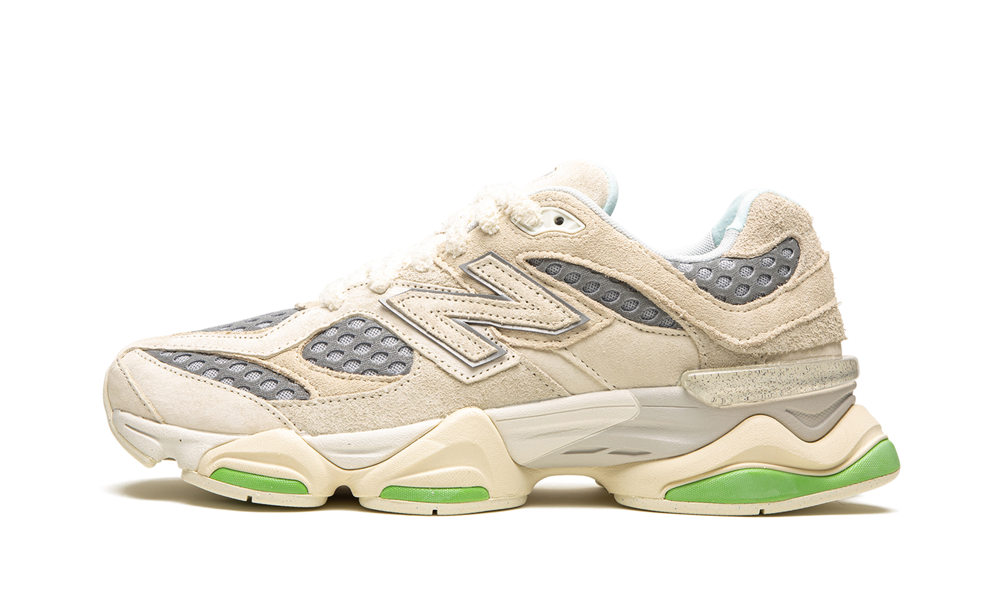 New Balance 9060 Bricks & Wood