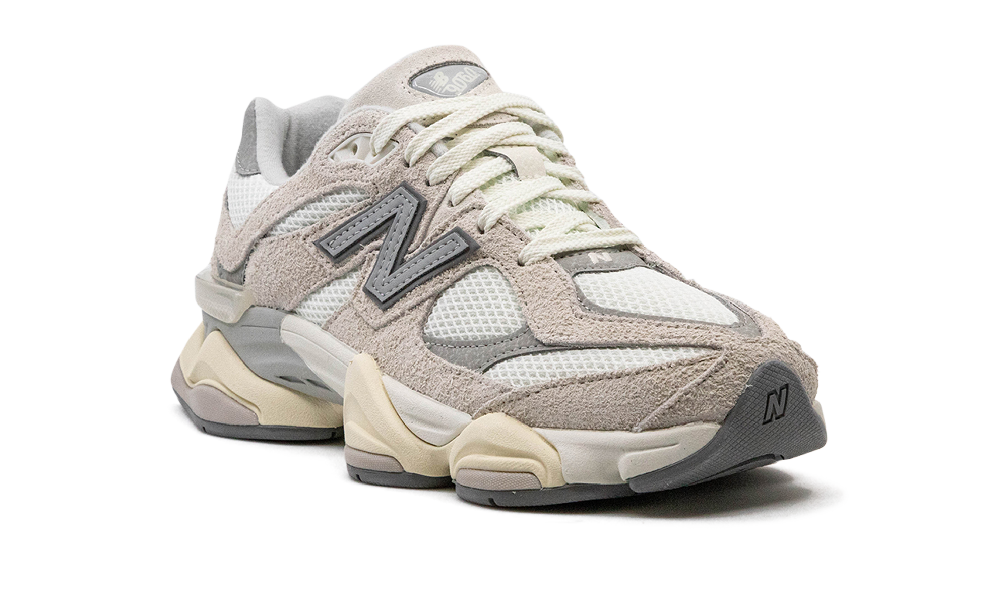 New Balance 9060 Moonbeam Sea Salt